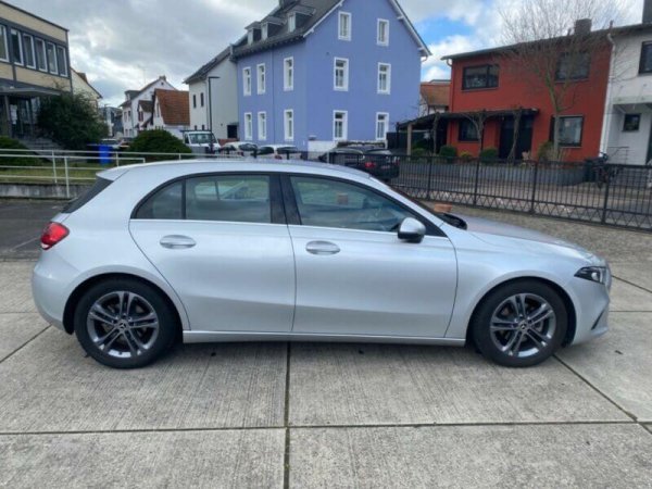 Mercedes Benz A160 1.3 benzină, 109 CP, Style, 2019, 7800 km
