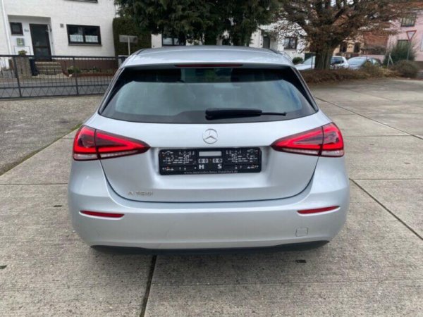 Mercedes Benz A160 1.3 benzină, 109 CP, Style, 2019, 7800 km